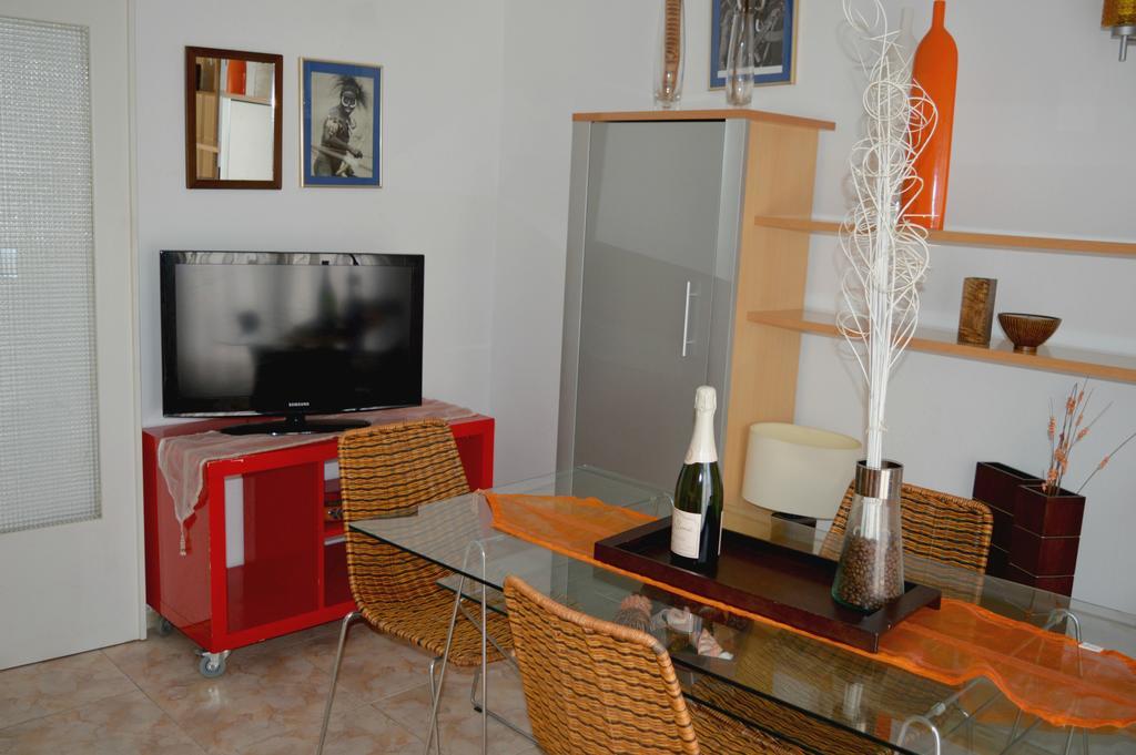 Apartamentos De Las Heras مدينة إيبيزا المظهر الخارجي الصورة